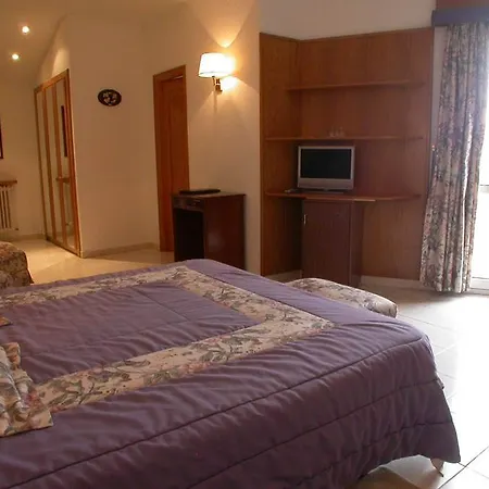 Park Hotel 3*