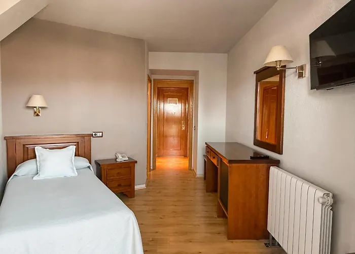 Hotell Park Puigcerdà